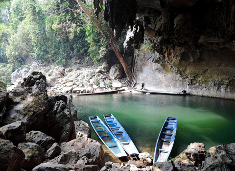 Vientiane and Central Laos