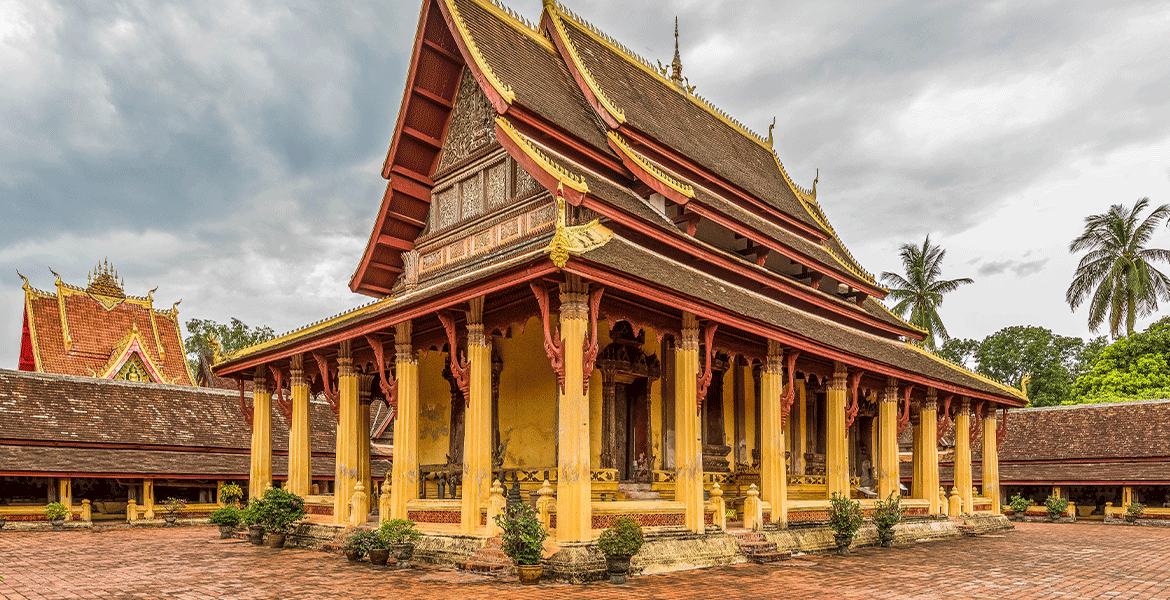 Essential Laos & Vietnam